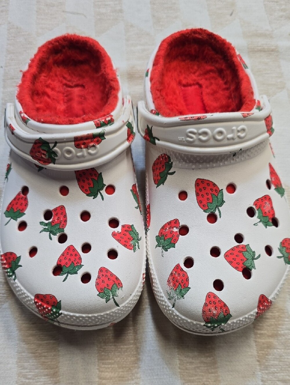 CROCS White Clogs with Red Strawberry Print and Red Lining - Picture 4 of 5